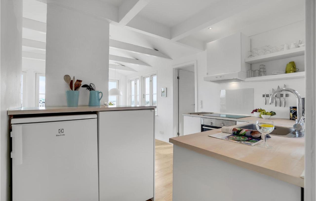 Nice Home In Ringkobing With Kitchen Søndervig Esterno foto